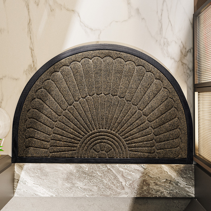 Semi-Circular Non-Slip Rubber Entryway Mat