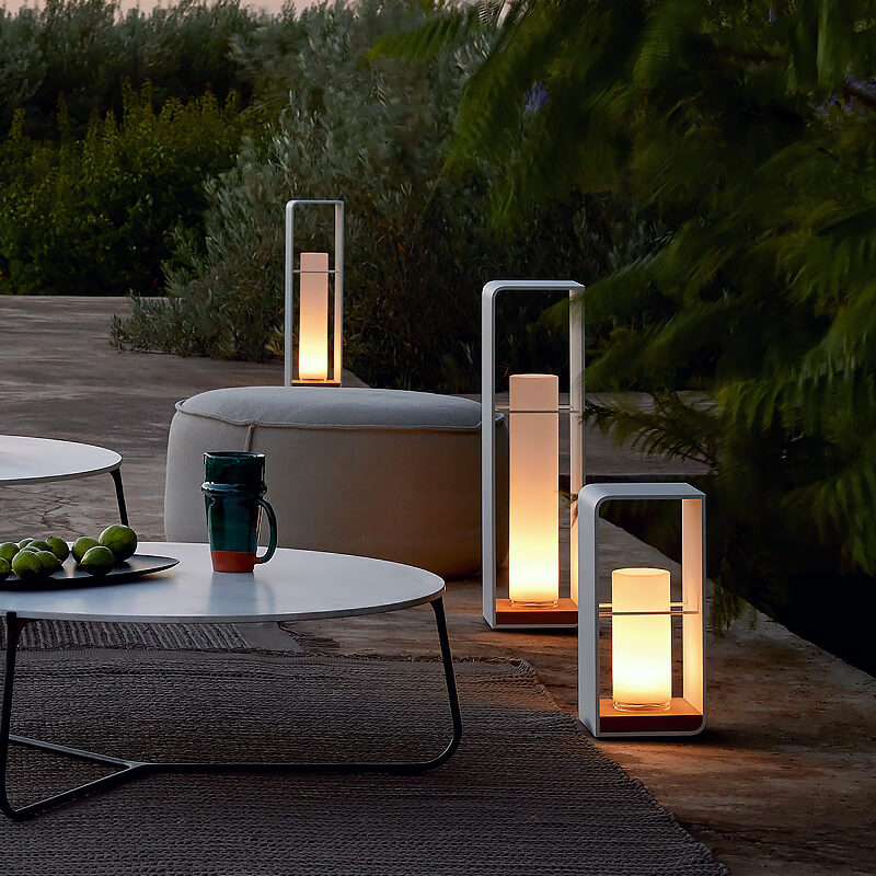 Modern Square Solar LED Outdoor Light