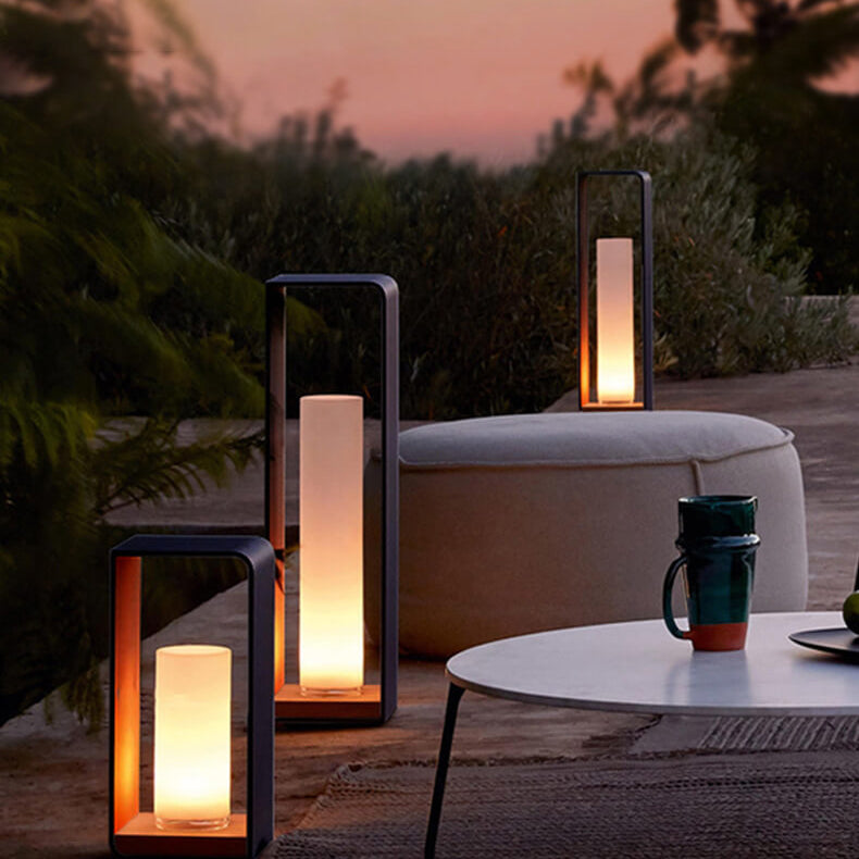 Modern Square Solar LED Outdoor Light