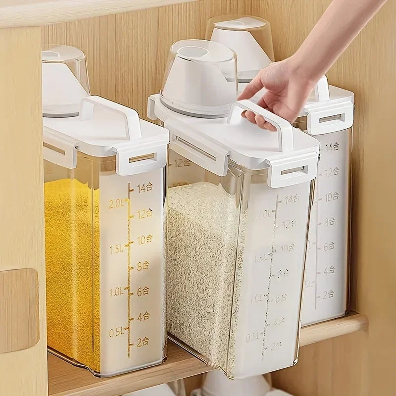 2.5L Airtight Grain Container with Measuring Cup
